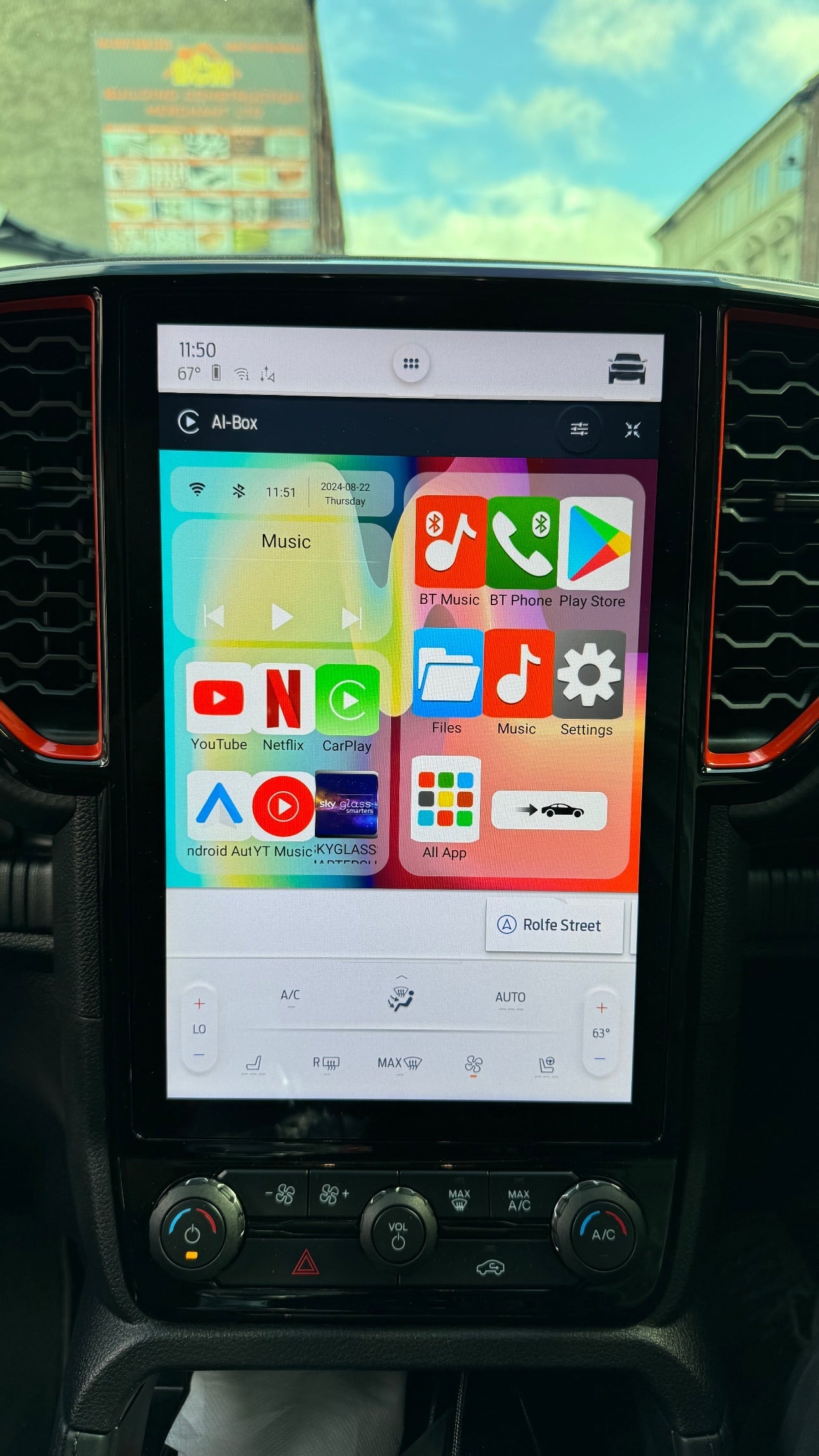 Boîte AI YouTube et Netflix pour Ford