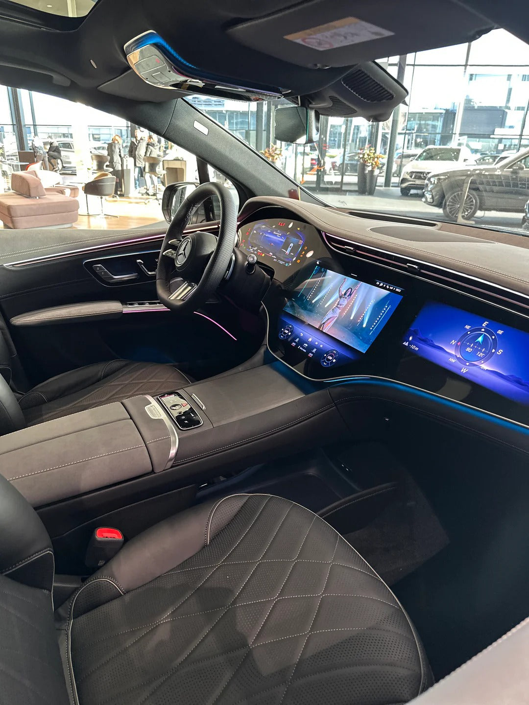 Boîte AI YouTube et Netflix pour Mercedes