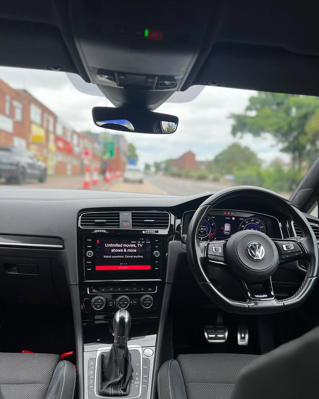 Boîte AI YouTube et Netflix pour Volkswagen