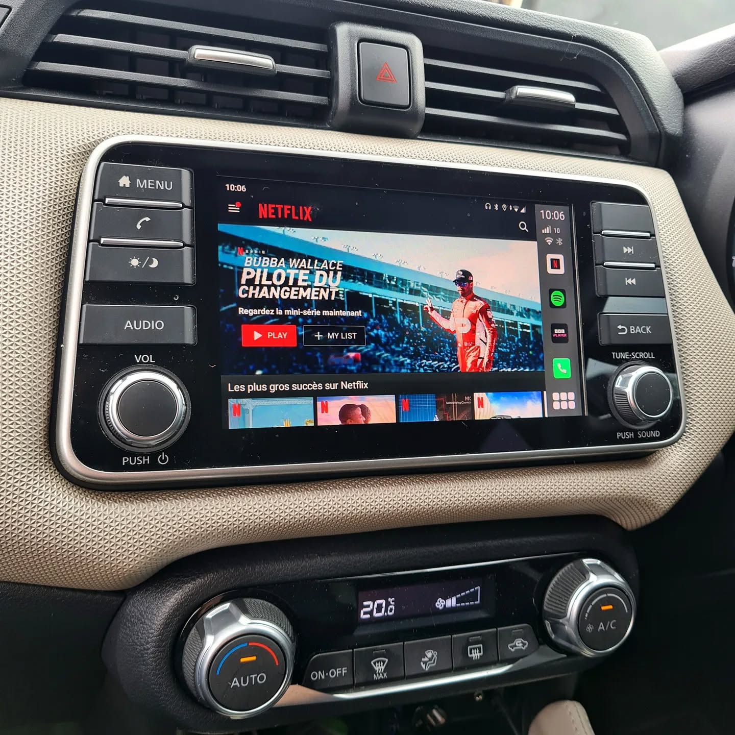 Boîte AI YouTube et Netflix pour Nissan