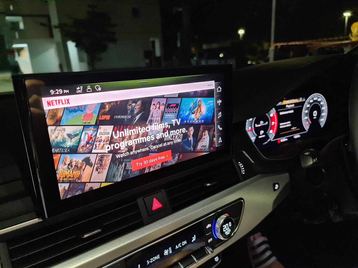 Boîte AI YouTube et Netflix pour Audi