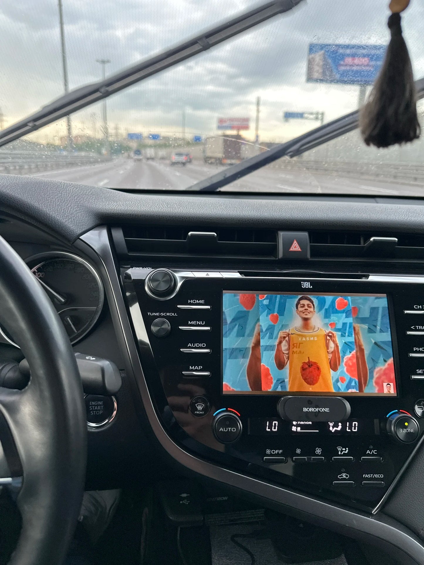 Boîte AI YouTube et Netflix pour Toyota