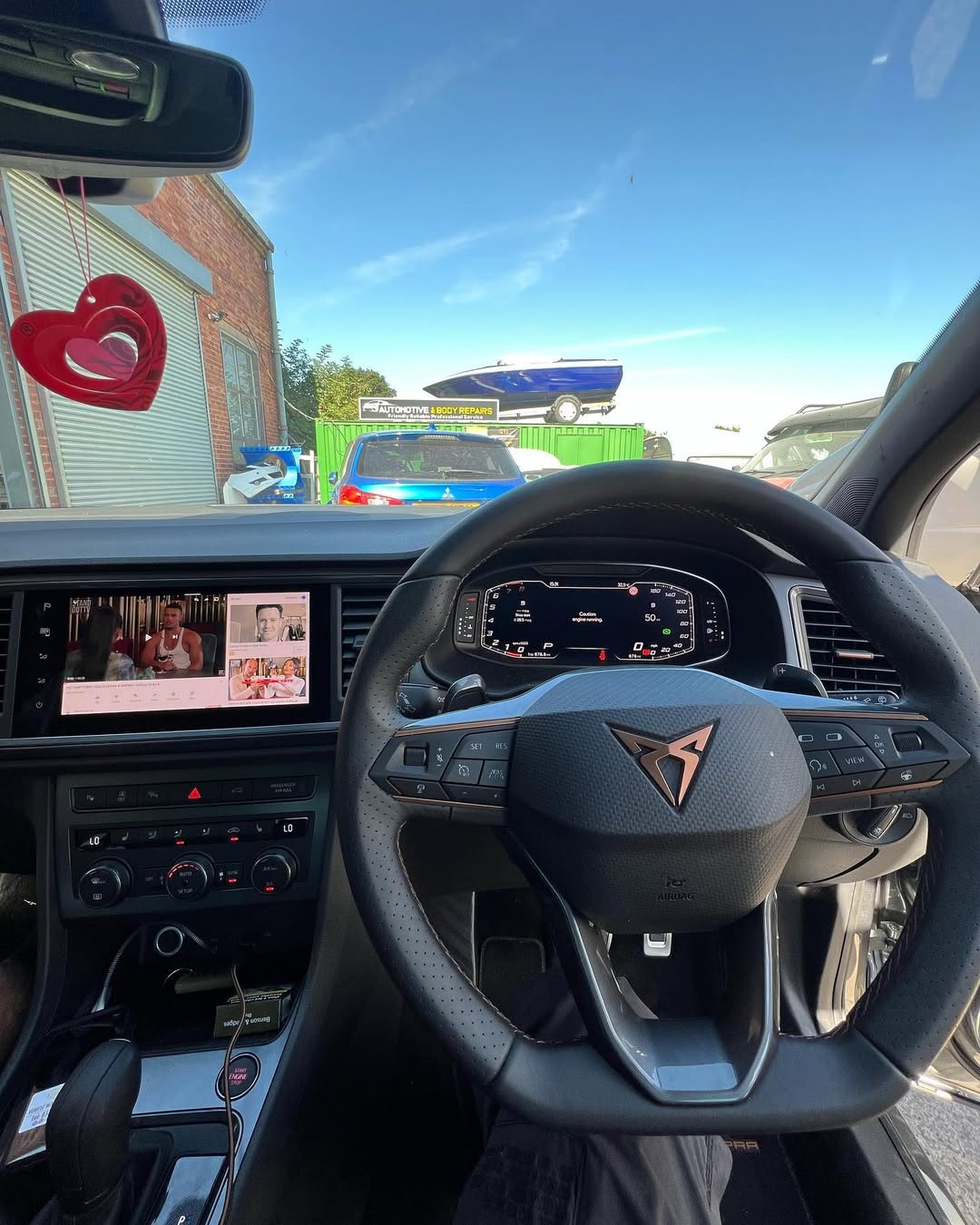 Youtube & Netflix AI-Box voor Cupra