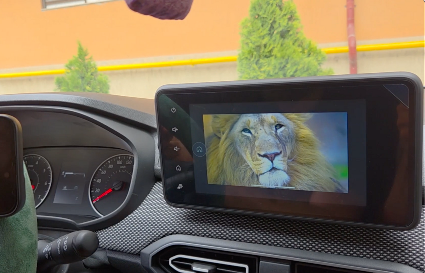 Youtube & Netflix AI-Box voor Dacia